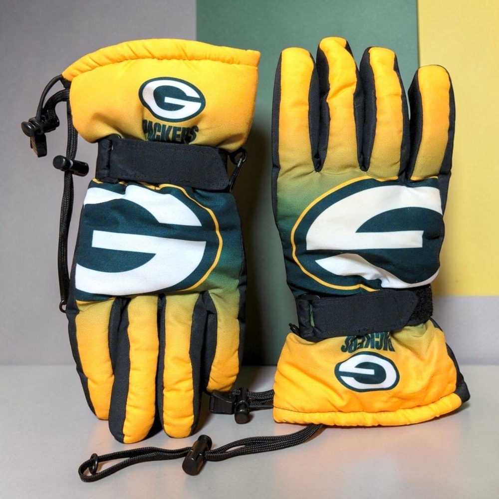 Green Bay Packers FOCO Winter Gloves S/M NFL Football Gradient Ski Snow Mittens